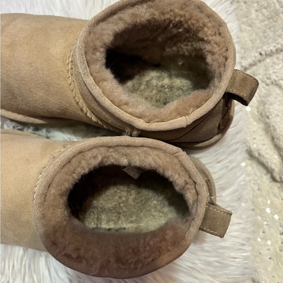 UGG Classic Sand ultra mini - Picture 8 of 15